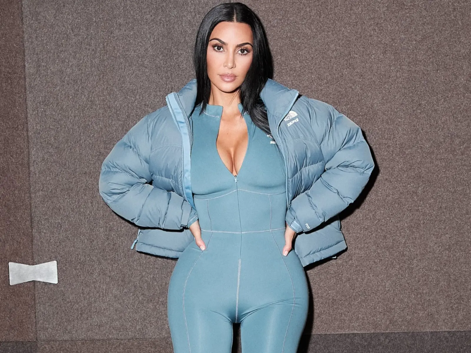 The North Face x 金卡戴珊品牌 SKIMS 冬季聯名系列登場！單品亮點、必收推薦⋯一次看！