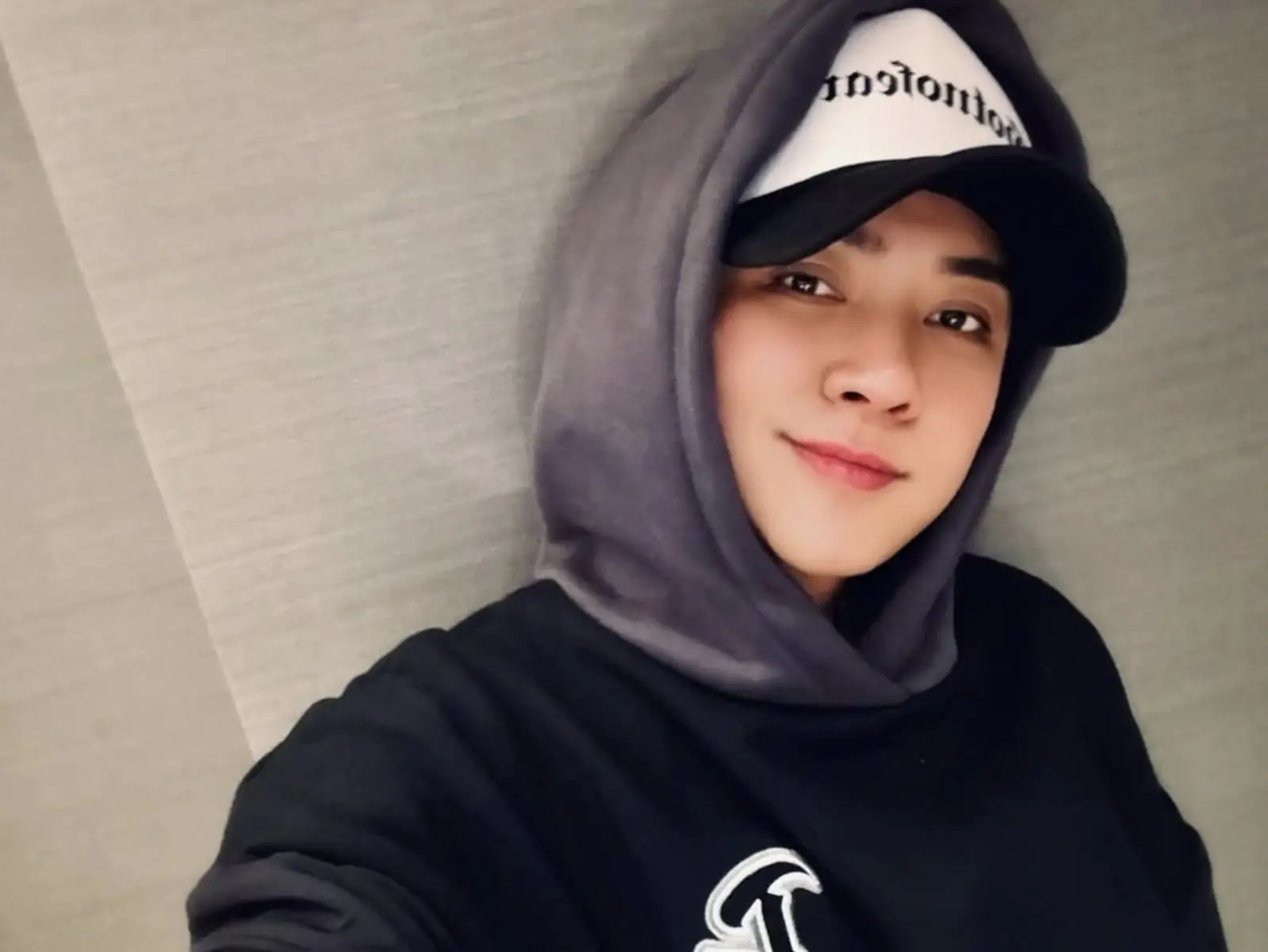 羅志祥見面會遭控不看粉絲！經紀人還原 6 小時互動真相！