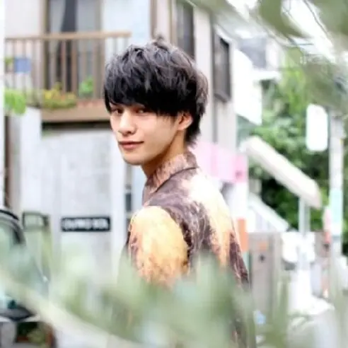王子系男孩！AV 男優界的花美男「中村ダイキ」　