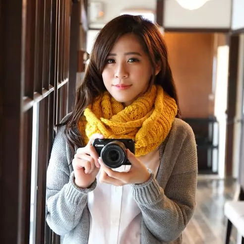  Canon 新一代迷你單眼相機 EOS M2 在台上市