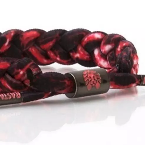RASTACLAT® 萬獸之王引領鞋帶王”潮” 宇宙定律幻成顏色，交織為強大的正向能量