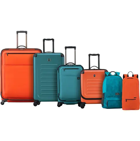 VICTORINOX S/S 2015 LIMITED-EDITION COLORS 系列 陪伴您走過躍動探險之旅！