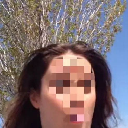 假自拍真求婚　女生表情太過驚訝創下超高點閱率！
