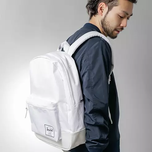 Hershel Supply x Urban Research 以清爽白色為基底的一系列聯名商品登場