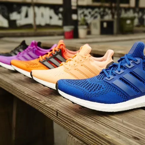 adidas史上最佳動能跑鞋Ultra BOOST 繽紛配色 飛馳登場