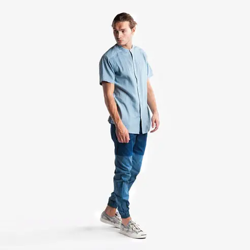 創造被仿效的目標，即是全新經典，這是 Publish Brand “Two-Tone” Jogger Pants！