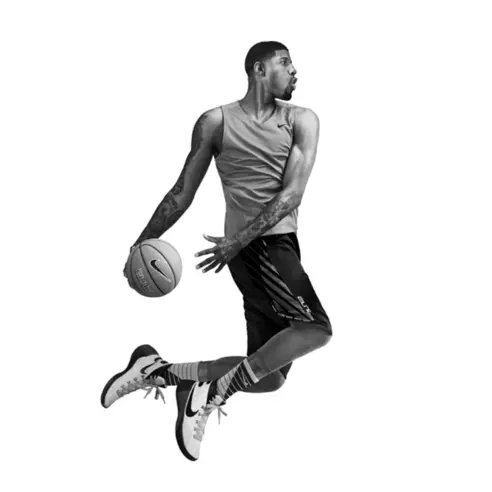NIKE HYPERDUNK 2015 將現代美學與最新科技融為一體