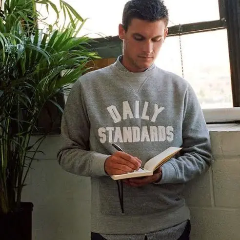 PULL&BEAR DAILY STANDARDS系列重新解讀經典的男裝樣式