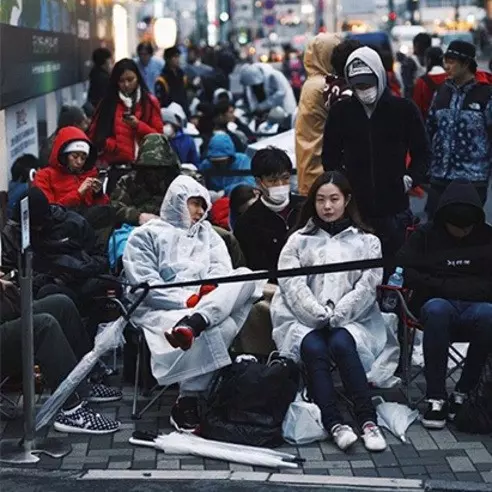 一般人搶不到手的 Supreme x Air Jordan 5，你或許還有一次機會