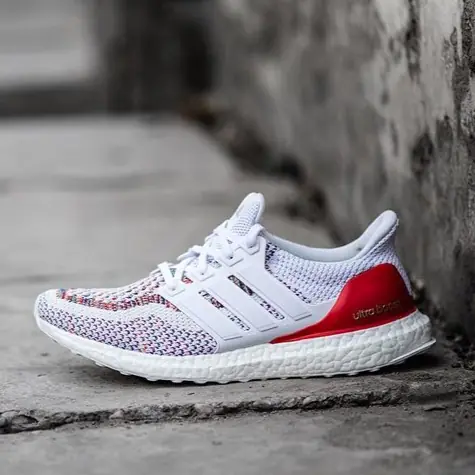 鞋迷再度高潮！ adidas Ultra Boost Multicolor 兩大新作曝光