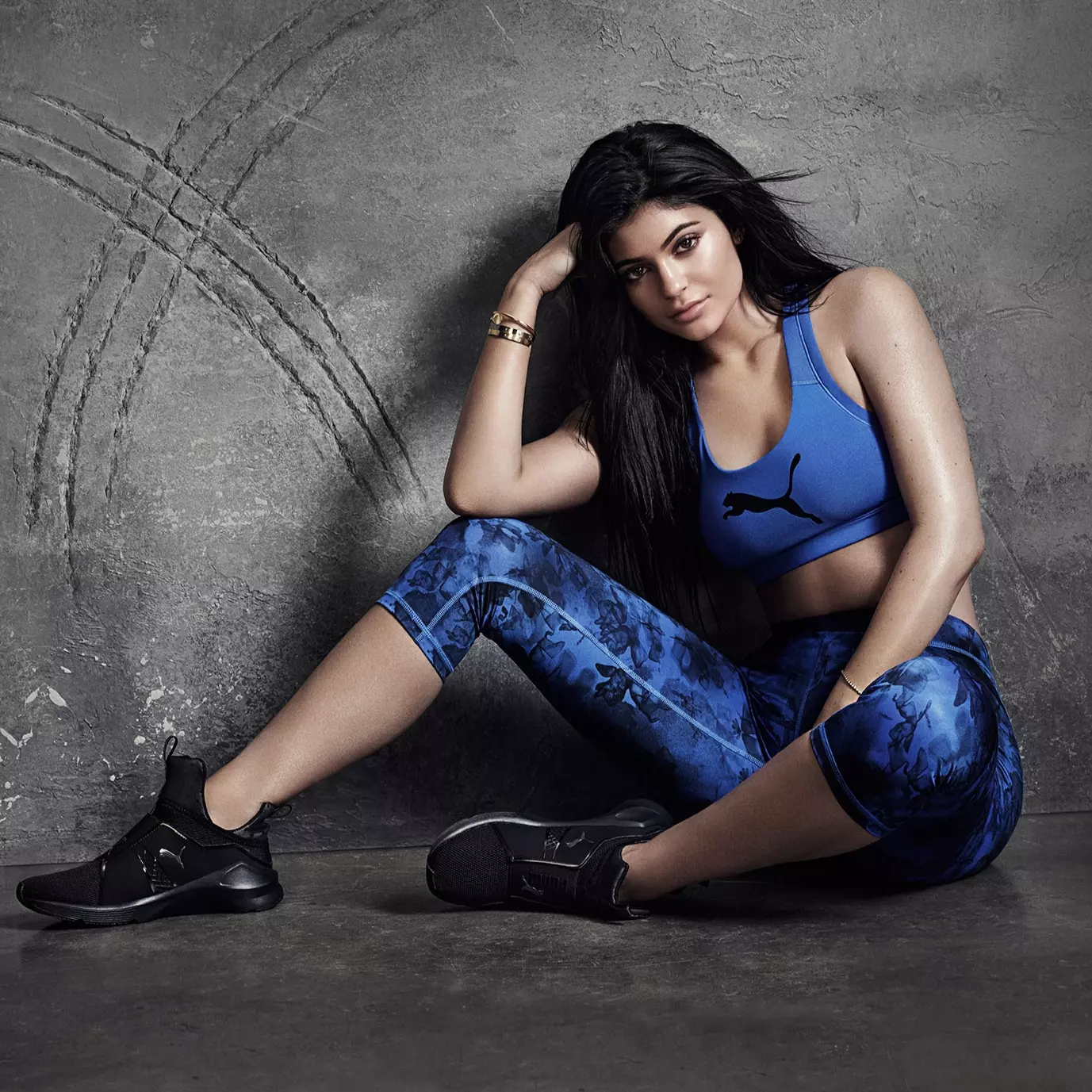 PUMA 女力運動行列再添時尚新血 美國新生代女神凱莉珍 Kylie Jenner 首張 PUMA 形象照曝光