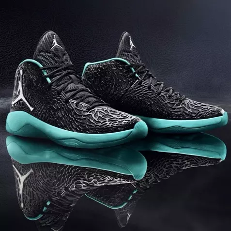 JORDAN品牌推出全新ULTRA.FLY