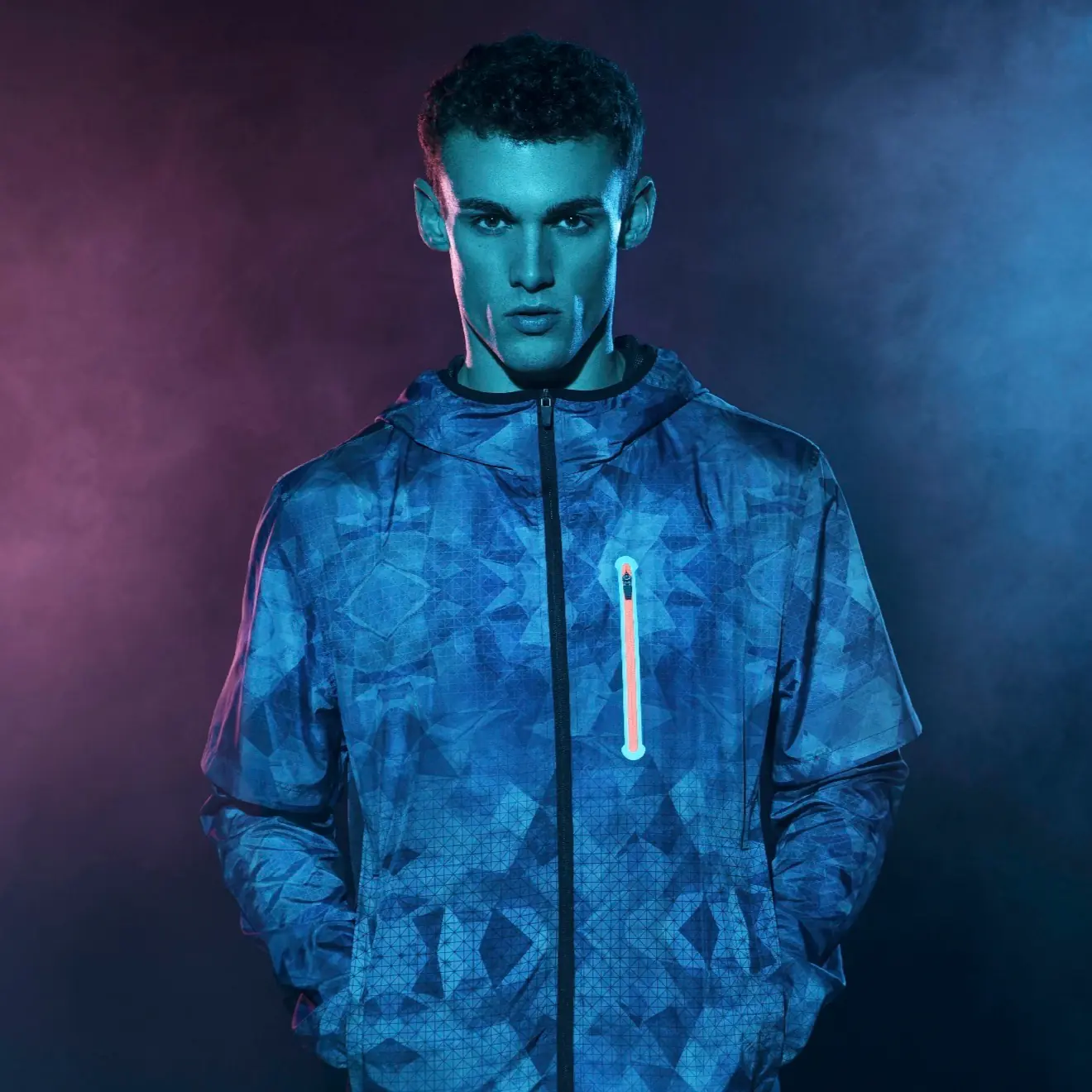 Bershka 首度推出男裝運動系列-Start Moving Man- 3/18 全世界同步開麥