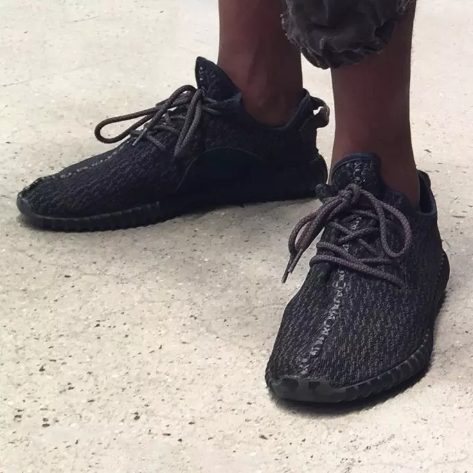 肯爺偷穿新鞋被抓包？！Yeezy Boost 350 「果凍底」未確認版本曝光