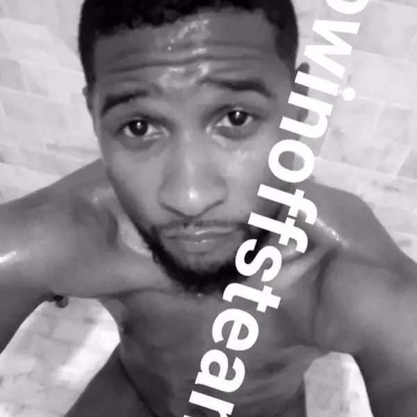 大到遮不住？ Usher 迷上自拍裸照　卻意外洩露下半身尺寸...