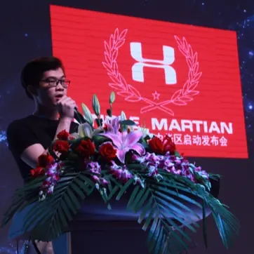 Under Armour 忍無可忍　向大陸 Uncle Martian 發出嚴正聲明！
