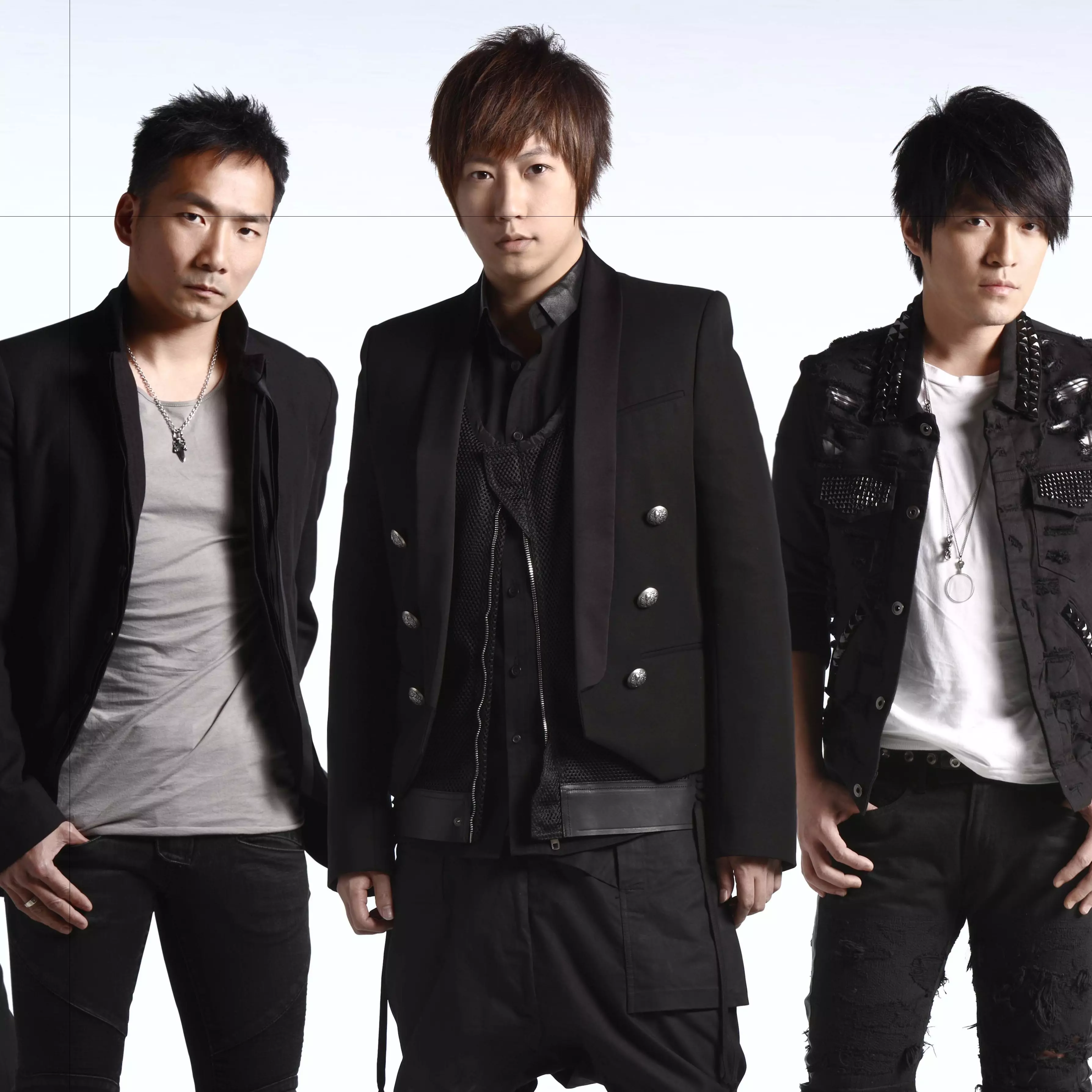 五月天 2016 新歌出爐！MV 化身老頭子互飆演技 