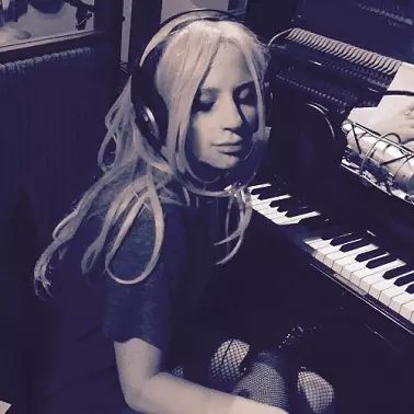 千真萬確好消息！Lady Gaga 新專輯今年將問世！