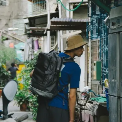 【潮男百拍】台灣不比國外差！ 模特兒 SHIRO 的 3 套造型解析夏季流行重點