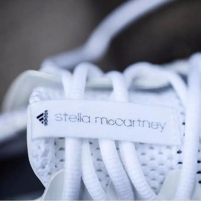 極致美鞋！Stella McCartney 聯名 UltraBoost 全白配色釋出