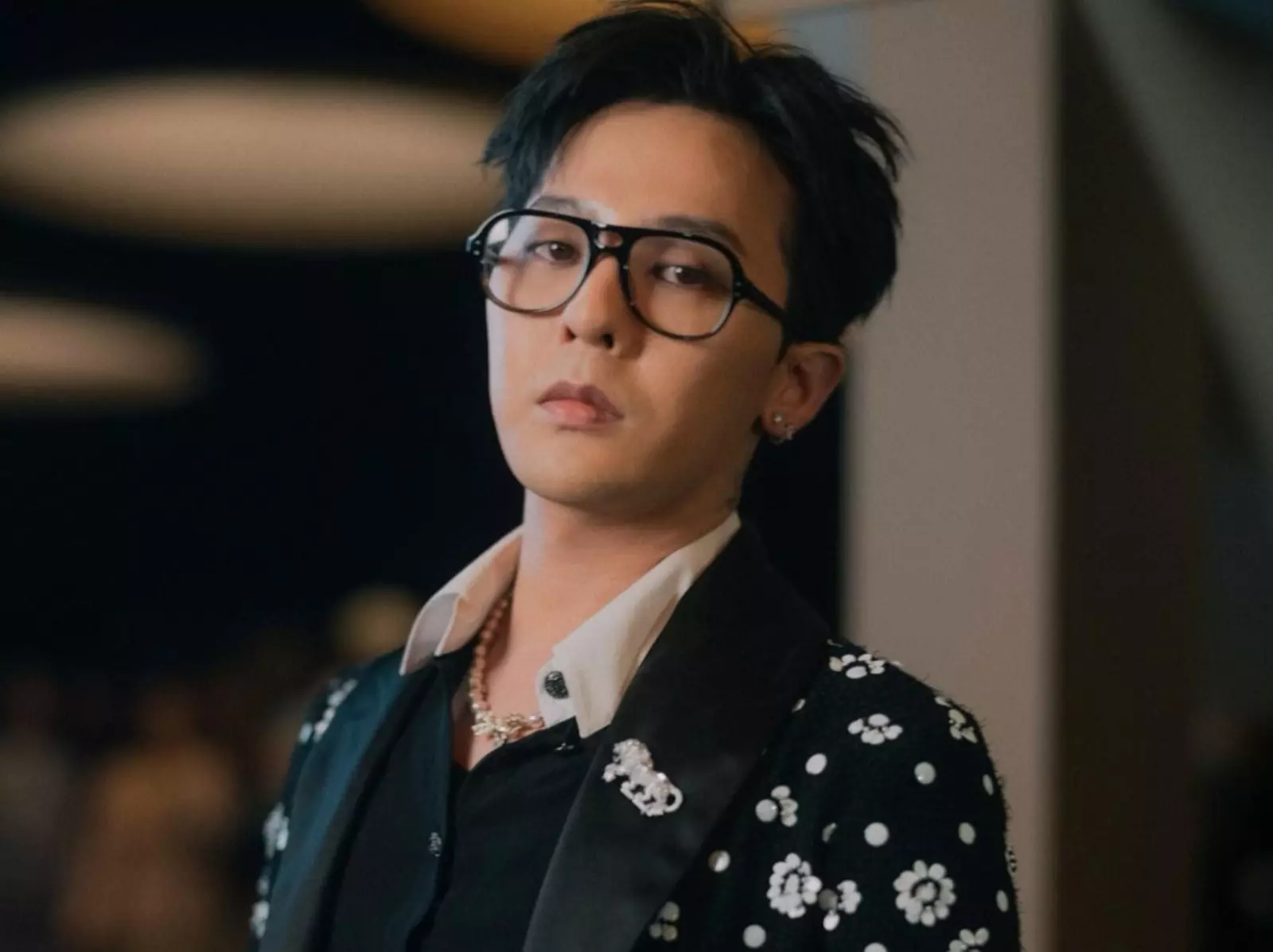 回顧 GD 權志龍成長故事！從小時候到 BIGBANG 時期，橫跨音樂界與時尚界的 K-POP 男神！