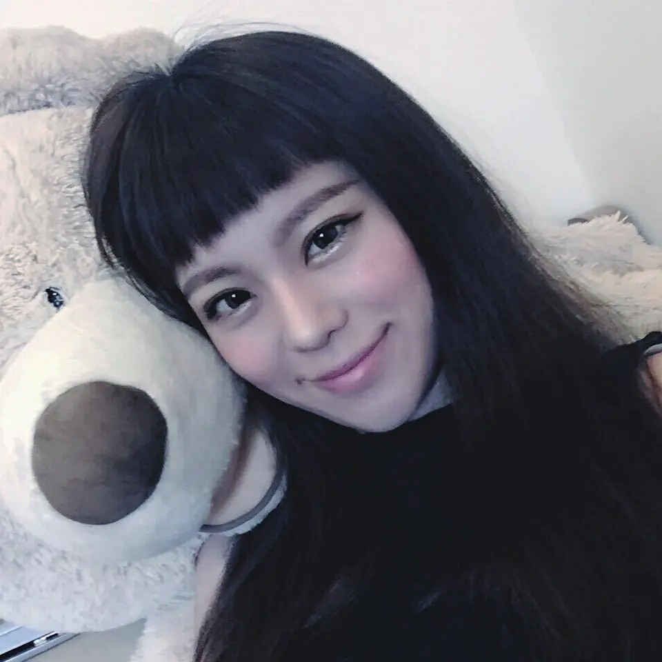 【潮妹一週間】穿球鞋如何完美秀長腿？補教界正妹示範給妳看！