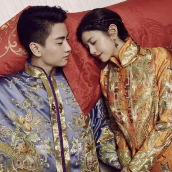 女明星們的「中式結婚禮服」 白紗不是妳唯一的選擇！