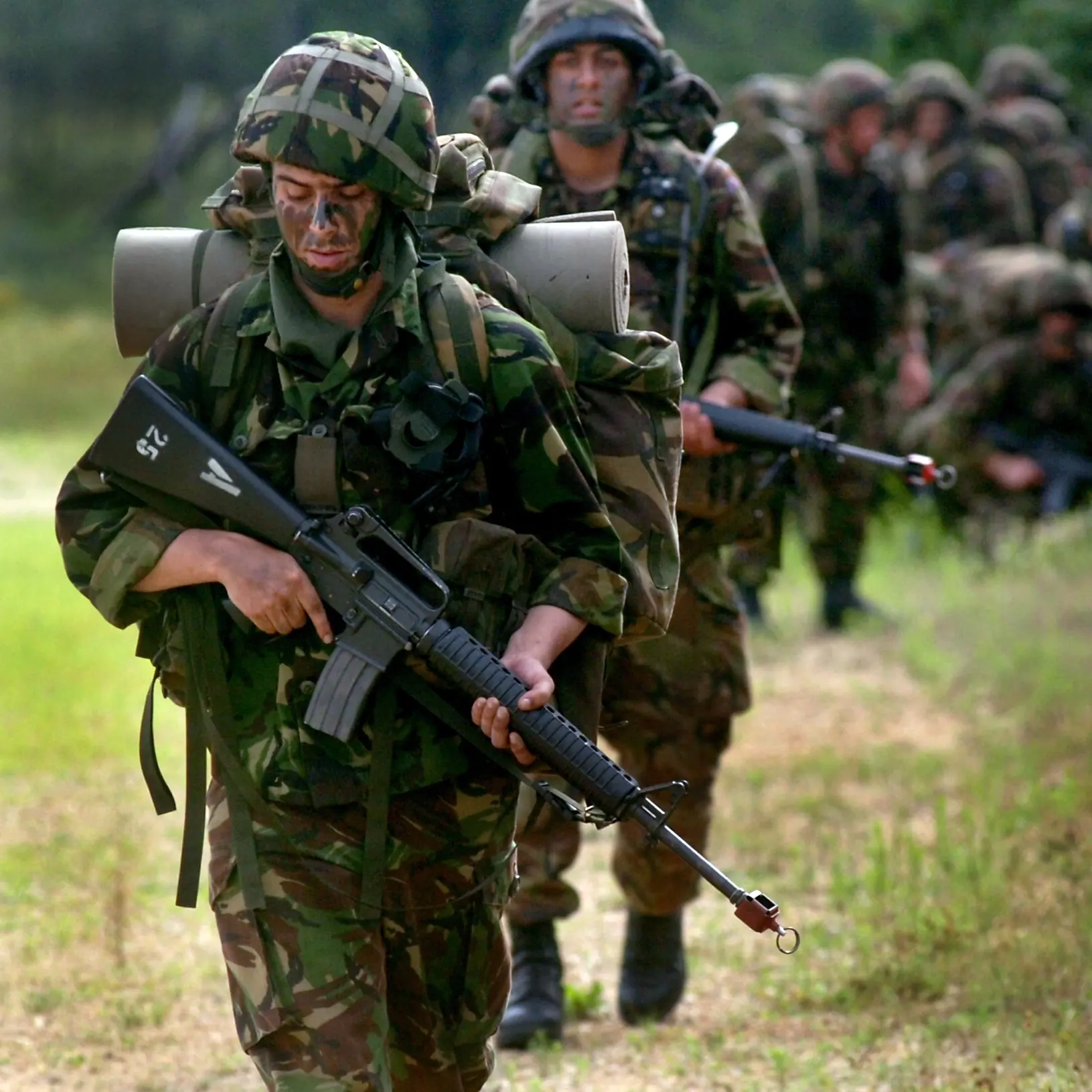 士兵身帶 56 萬勇闖戰場！揭密一場戰爭花費竟可買下 2 千萬台超跑？