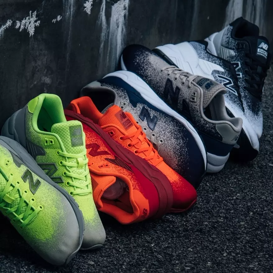 New Balance 經典再升級！MRT580J 鞋型創造「織型時尚」！