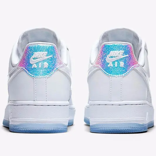 超迷幻！女孩專屬彩虹反光 Air Force 1，要妳絢爛整個夏天！