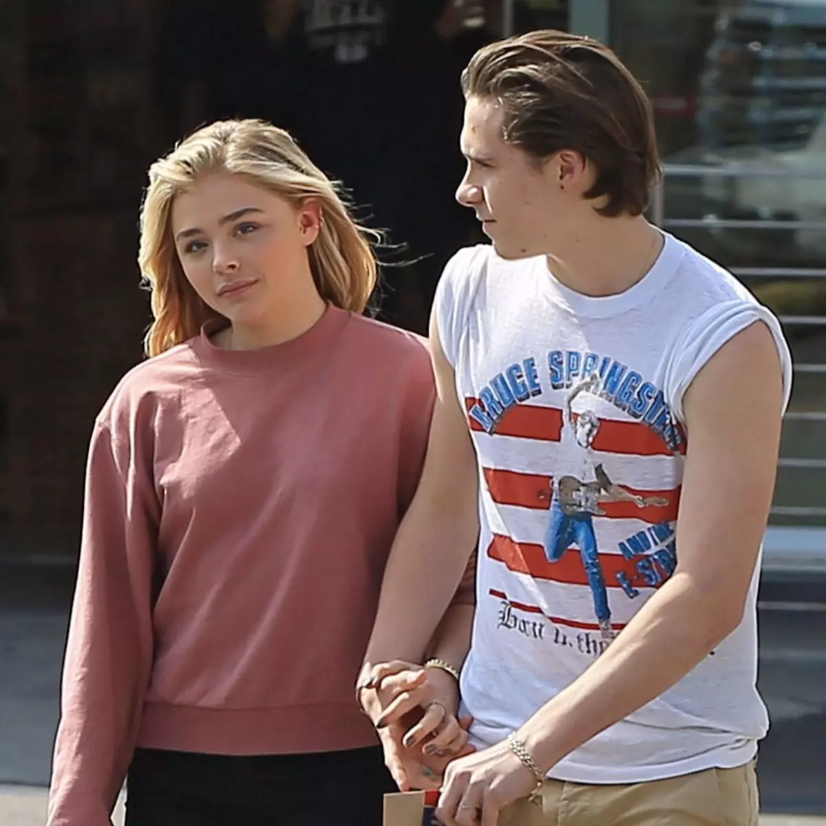震驚！Brooklyn Beckham 與「超殺女」Chloë Grace Moretz 分手了？ ！