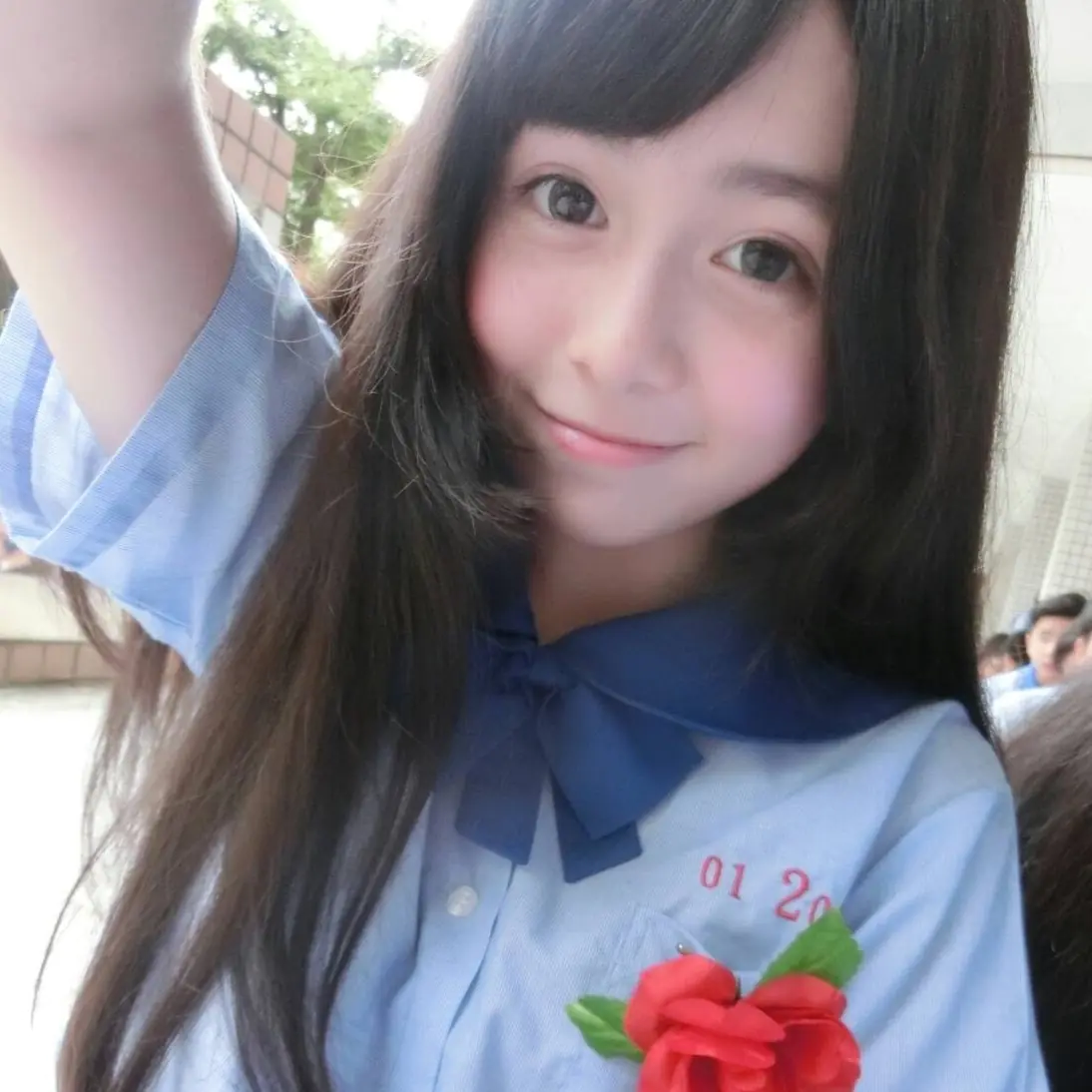 還記得她嗎？「大小姐」吳兆絃變身超正混血美少女！性感熱舞M字腿電暈你