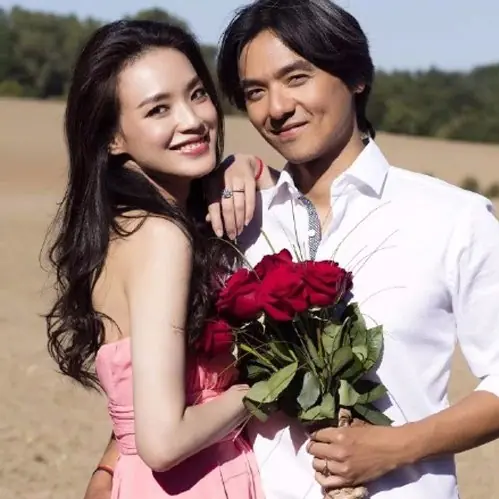 馮德倫：我毫無反顧的娶她了！盤點7對演藝圈的低調閃婚族