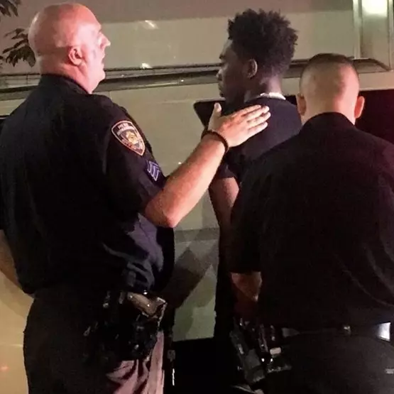 因神曲〈Panda〉一夕爆紅！Desiigner 持有「槍械及毒品」遭警方逮捕