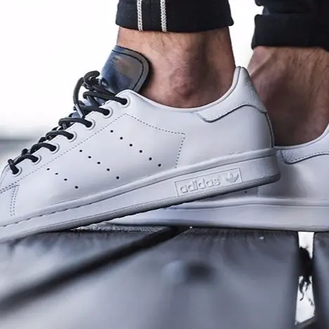 【本週焦點鞋款】經典鞋款奇蹟復刻！adidas Originals Stan Smith 全新配色搶佔秋冬街頭