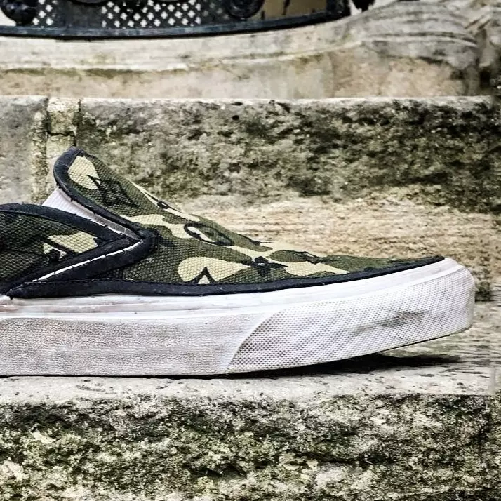 史上最強聯名　村上隆 X LV X Vans Slip-Ons  鞋款？！