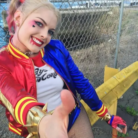 這真的不是瑪格羅比！這位還原度超高「小丑女」Coser 網路爆紅！