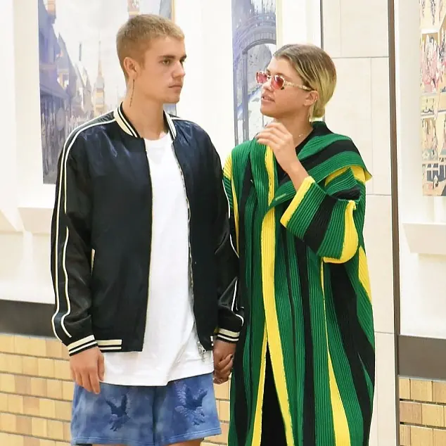 小賈斯汀與 Sofia Richie 分手　一個月短命戀在激情度假之後結束！
