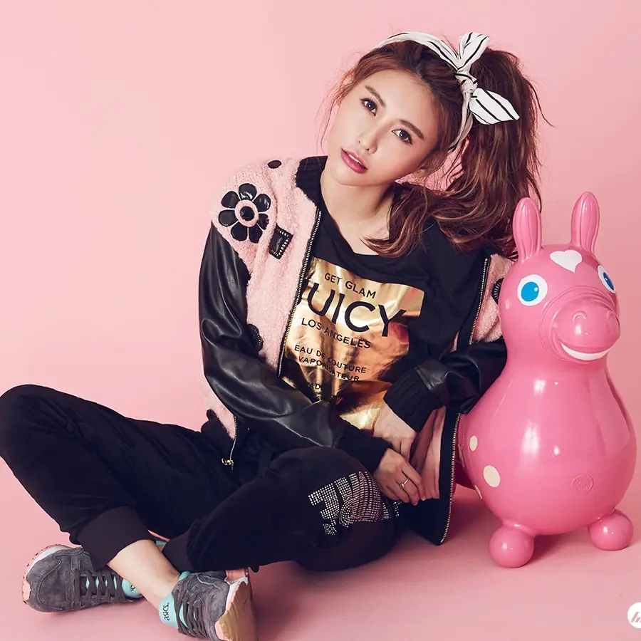 鄰家女神來了！愷樂收工回到家的第一件事竟然是____？
