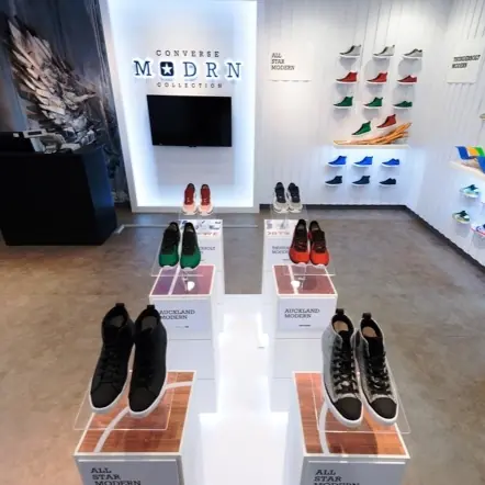 摩曼頓CONVERSE新光三越A9期間限定店盛大開幕