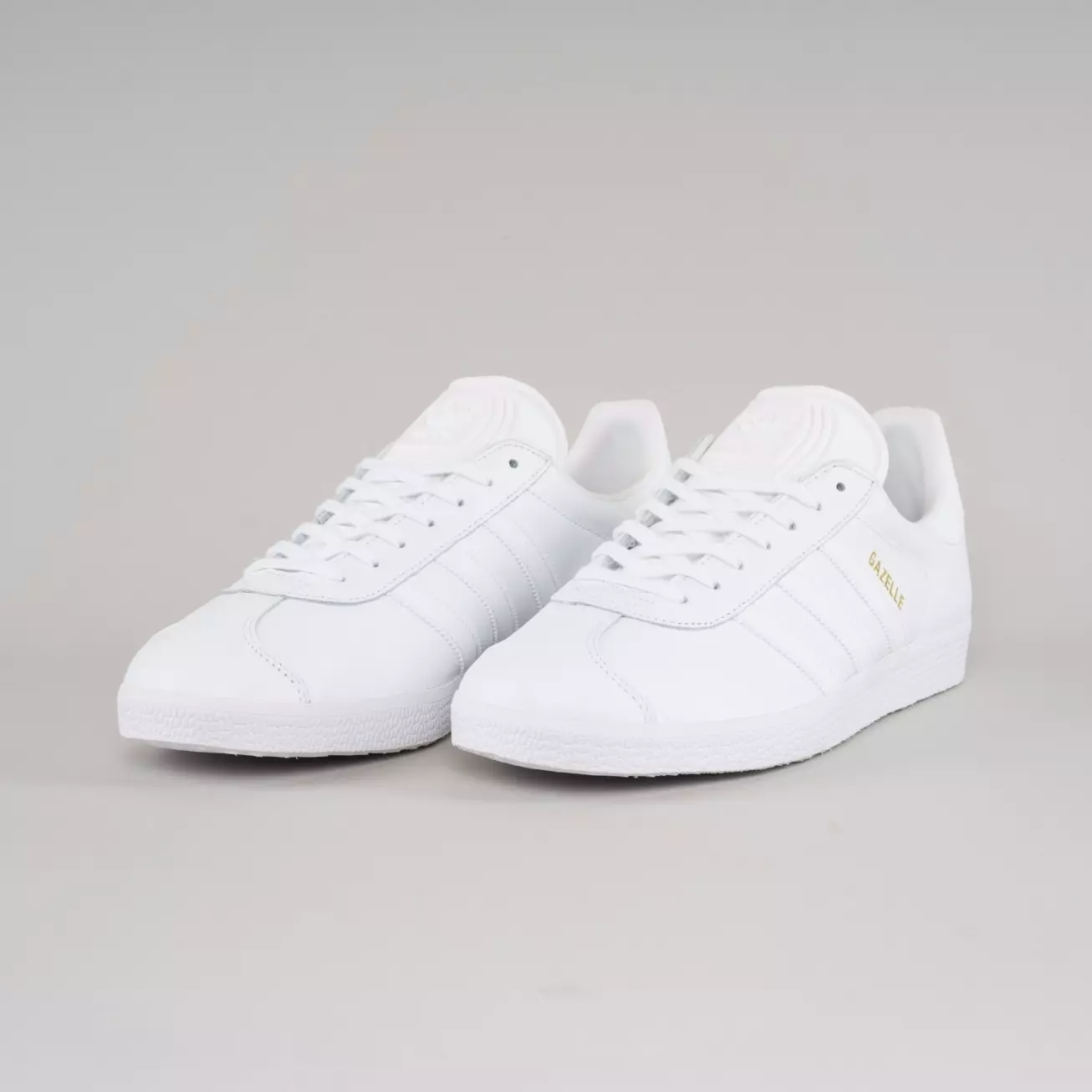 下一雙 Stan Smith？adidas Originals Gazelle 全白款式上架
