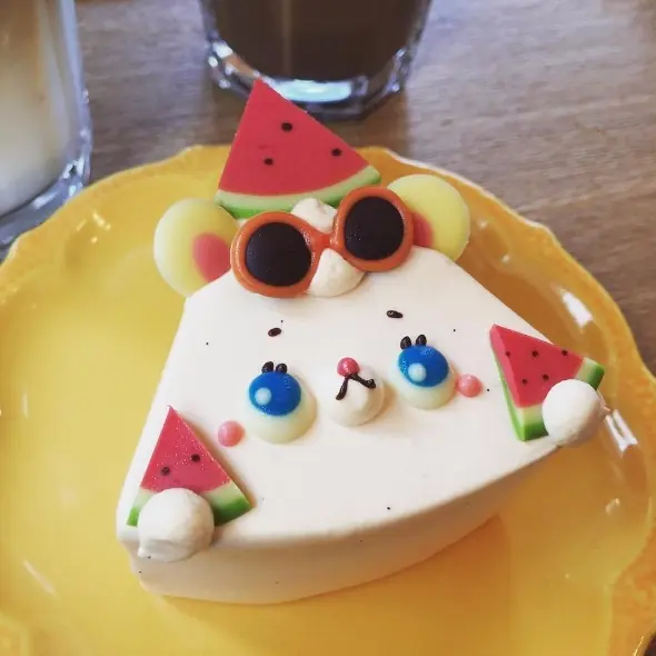 #POPBEE 專題：到韓必訪！精選 8 間本年度最具人氣的主題 Cafe，從裝潢到食物，都是女生的打卡首選！