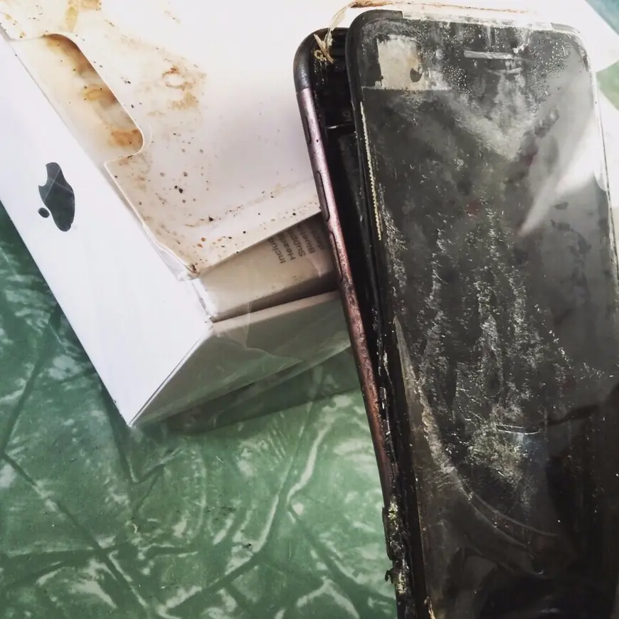 iPhone 7 也會爆炸？！　國外網友 PO 出照片引發關注