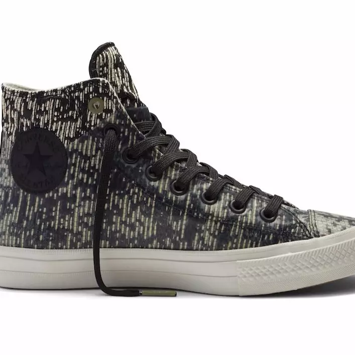 惡劣天候大作戰：CONVERSE Chuck II率先採用橡膠對抗陰雨天氣