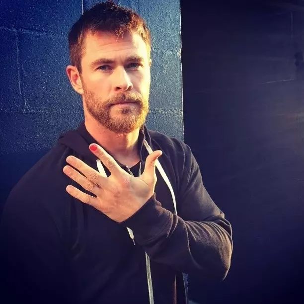 雷神Chris Hemsworth將參加澳洲足球總決賽？