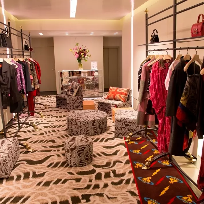 Vivienne Westwood 首間「巴黎旗艦店」全新開幕 