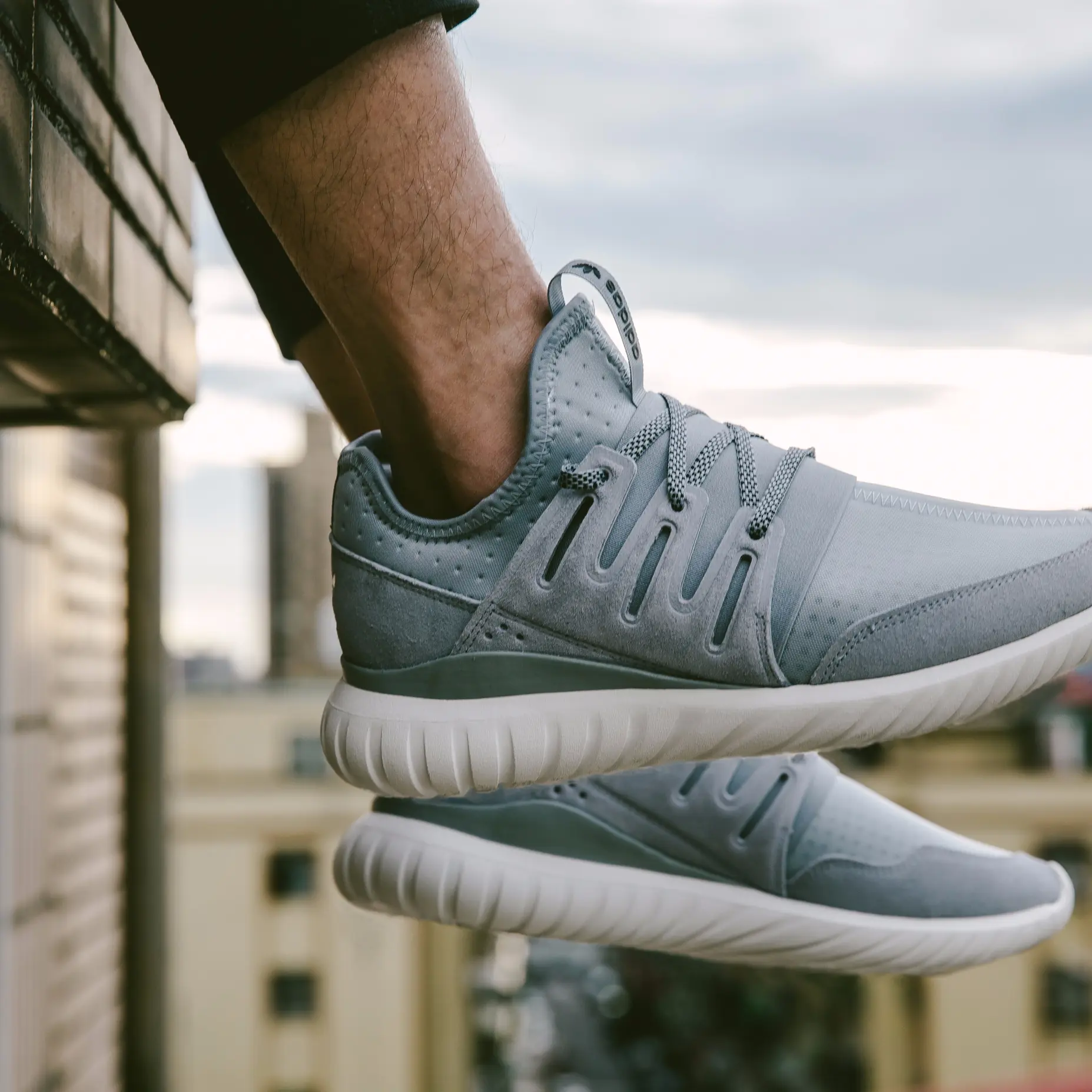秋冬指標鞋款 Tubular 系列一次就來 3 款！網友狂喊：可我每雙都想要