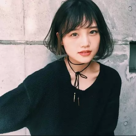 簡單就是最美：感覺清新的氣質黑色就是日本女生的今期流行