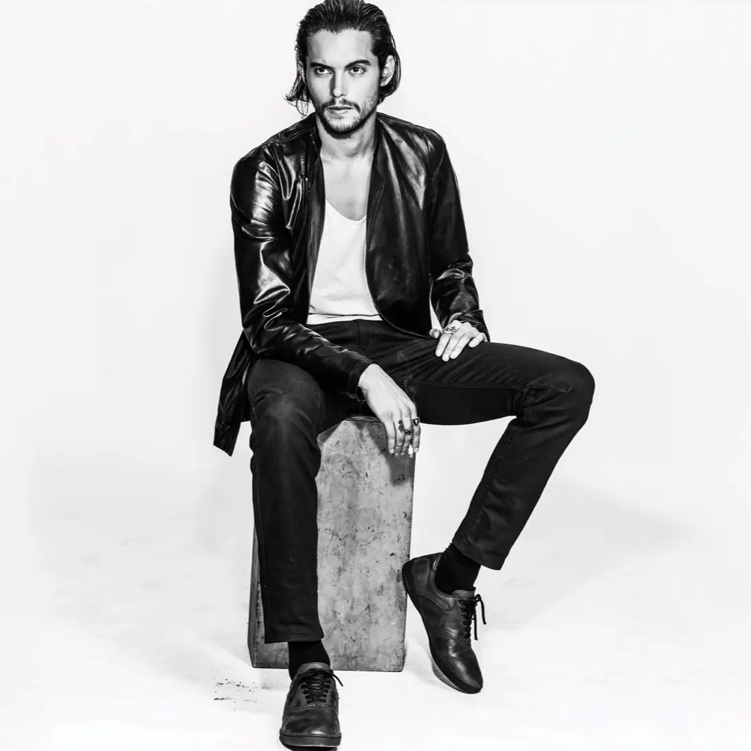 曾與卡拉一同出鏡　滑板手兼模特 Dylan Rieder 28 歲英年早逝...