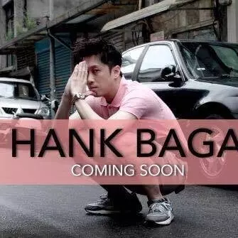 「快模仿 Rich Chigga！」你的心聲陳漢典聽到了，粉色 polo衫蹲路邊神複製！